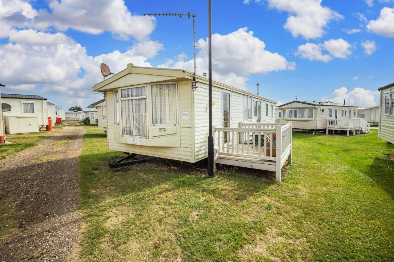 Hotel 6 Berth Caravan With Decking Nearby Heacham Beach In Norfolk Ref 21047A Exteriér fotografie