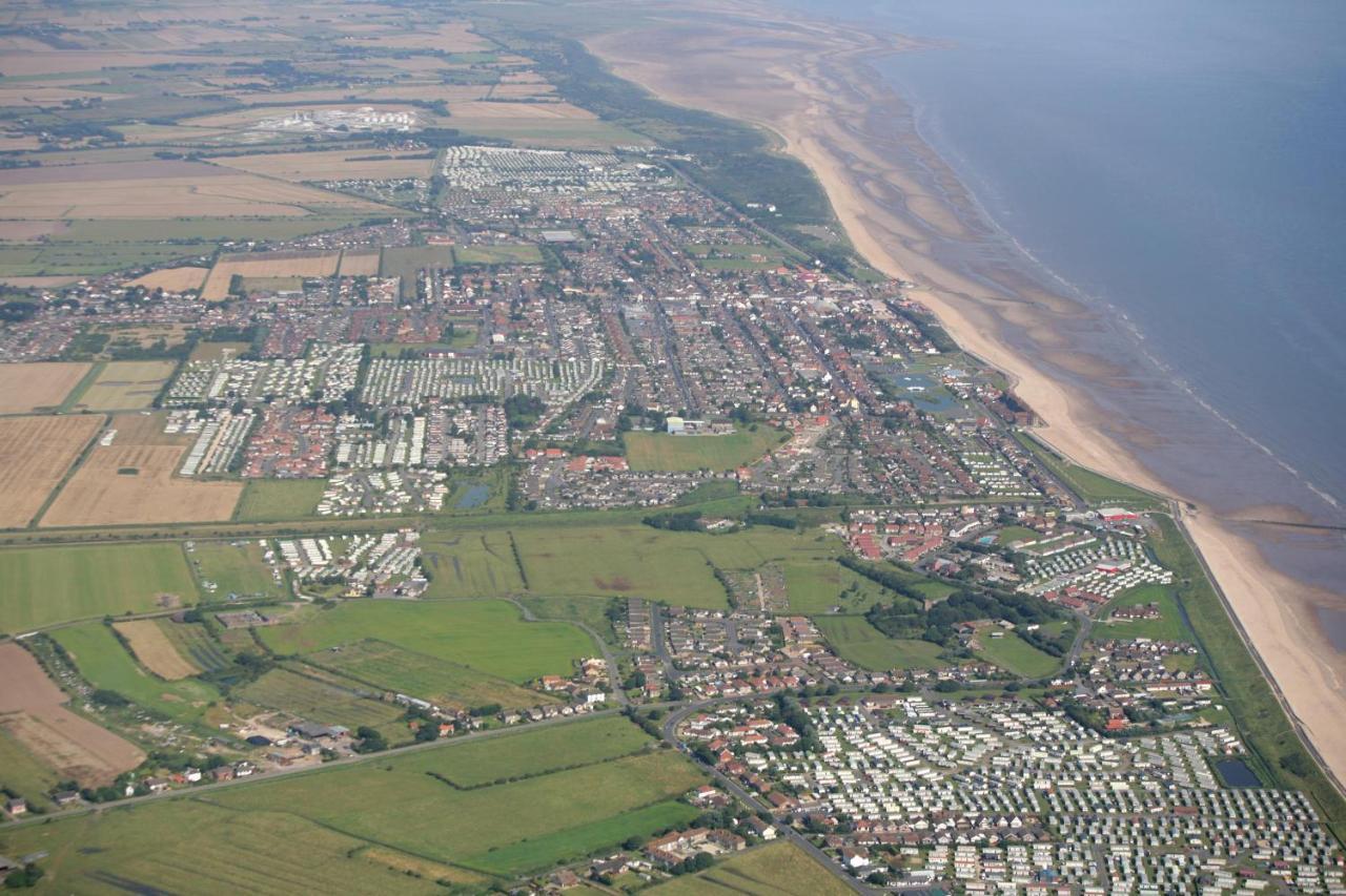 Hotel 6 Berth Caravan With Decking Nearby Heacham Beach In Norfolk Ref 21047A Exteriér fotografie